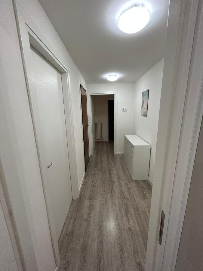 Appartamento In Villetta A 2 Passi Dal Mare E Dal Centro เปซาโร ภายนอก รูปภาพ