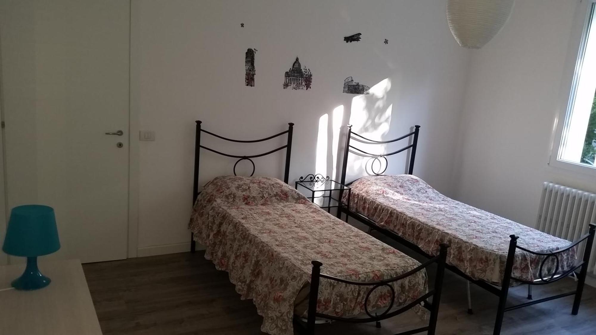 Appartamento In Villetta A 2 Passi Dal Mare E Dal Centro เปซาโร ภายนอก รูปภาพ